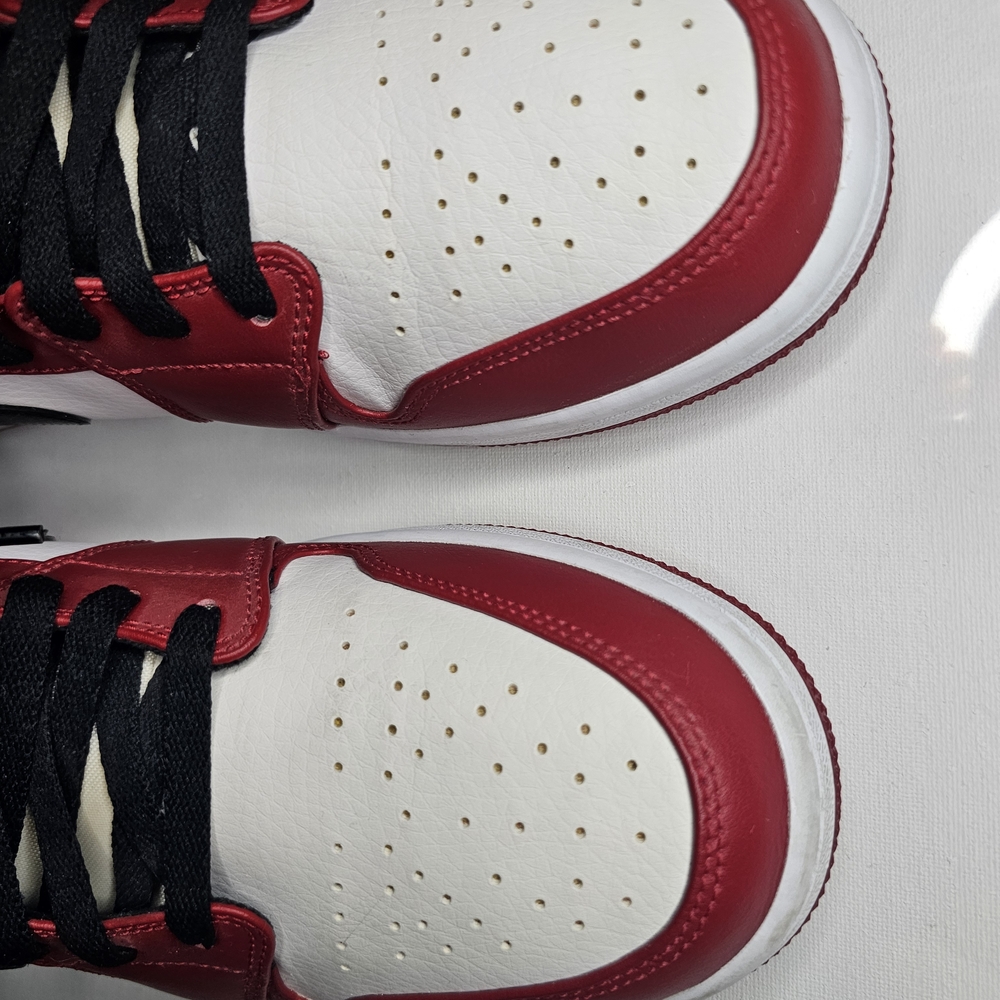 Mid AIR JORDAN1 CHICAGO 2020 WHITE HEEL RED/BLACK 554724-173  worn once no box - Picture 10 of 12